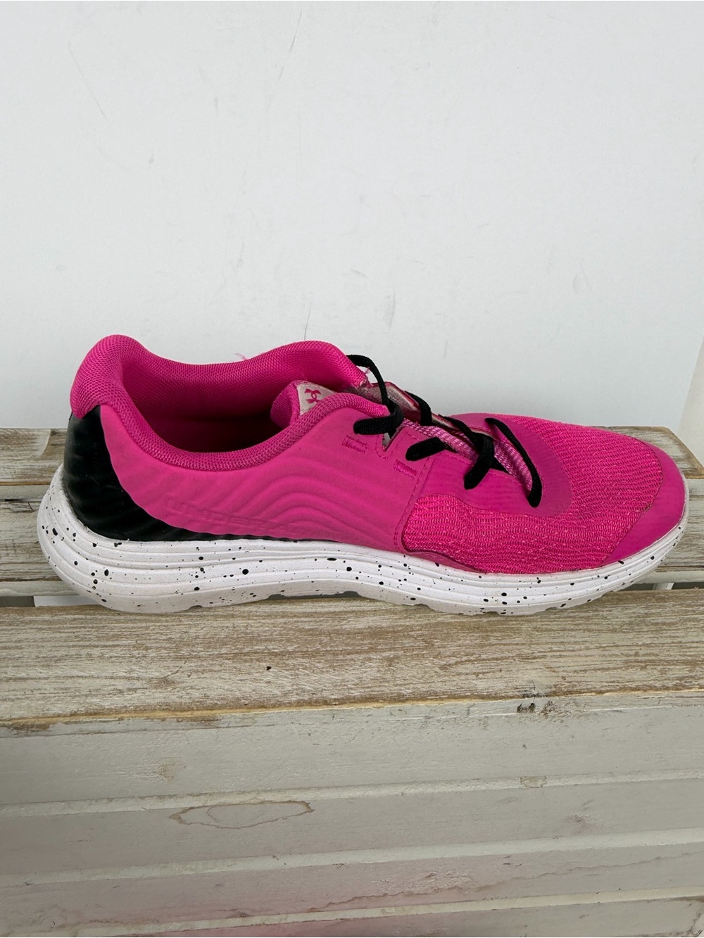 Under Armour Kids' Outhustle AC Running Shoes size 3Y - Picture 2 of 14